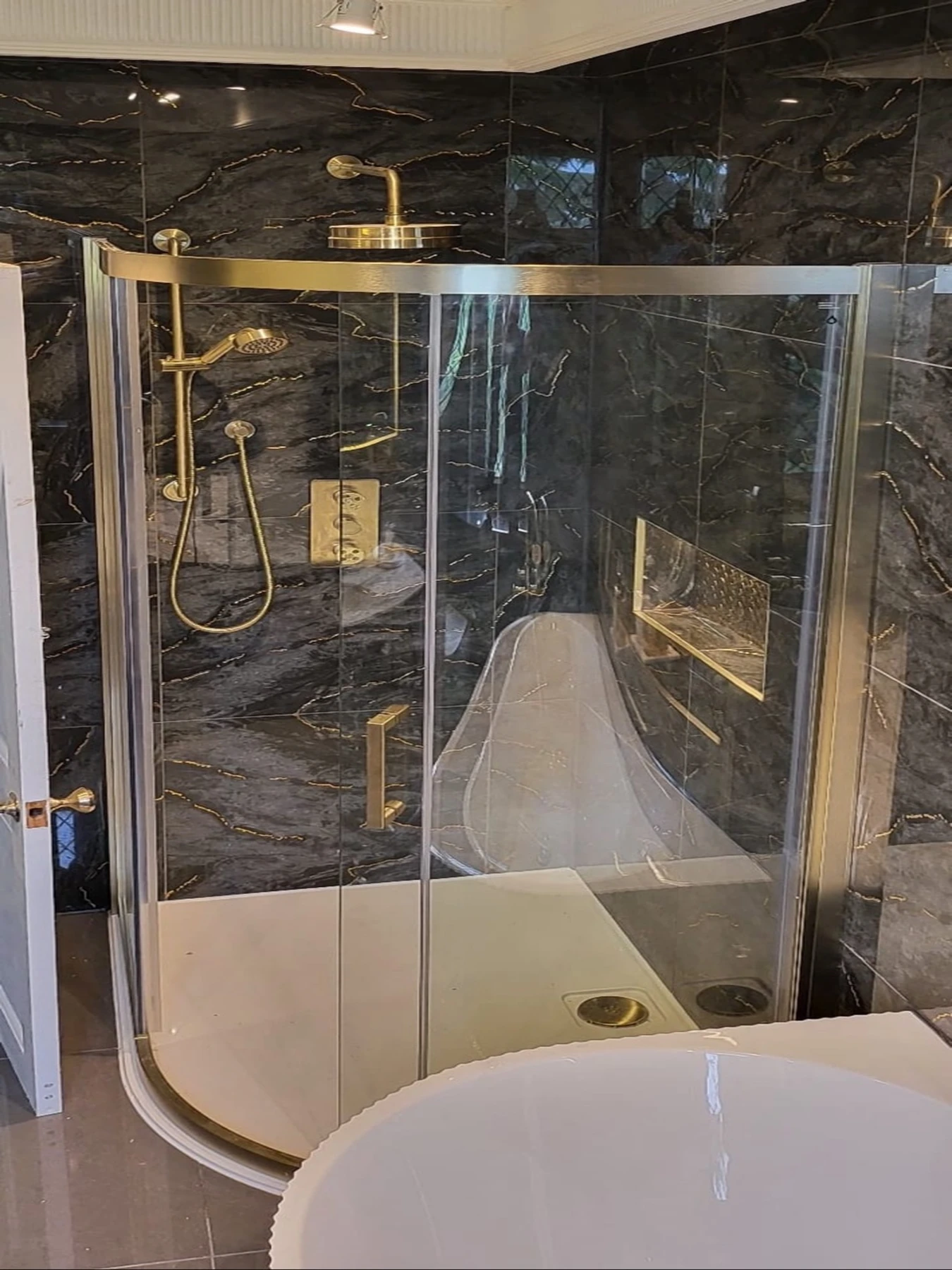 AGUK bathroom transformation after, project 21