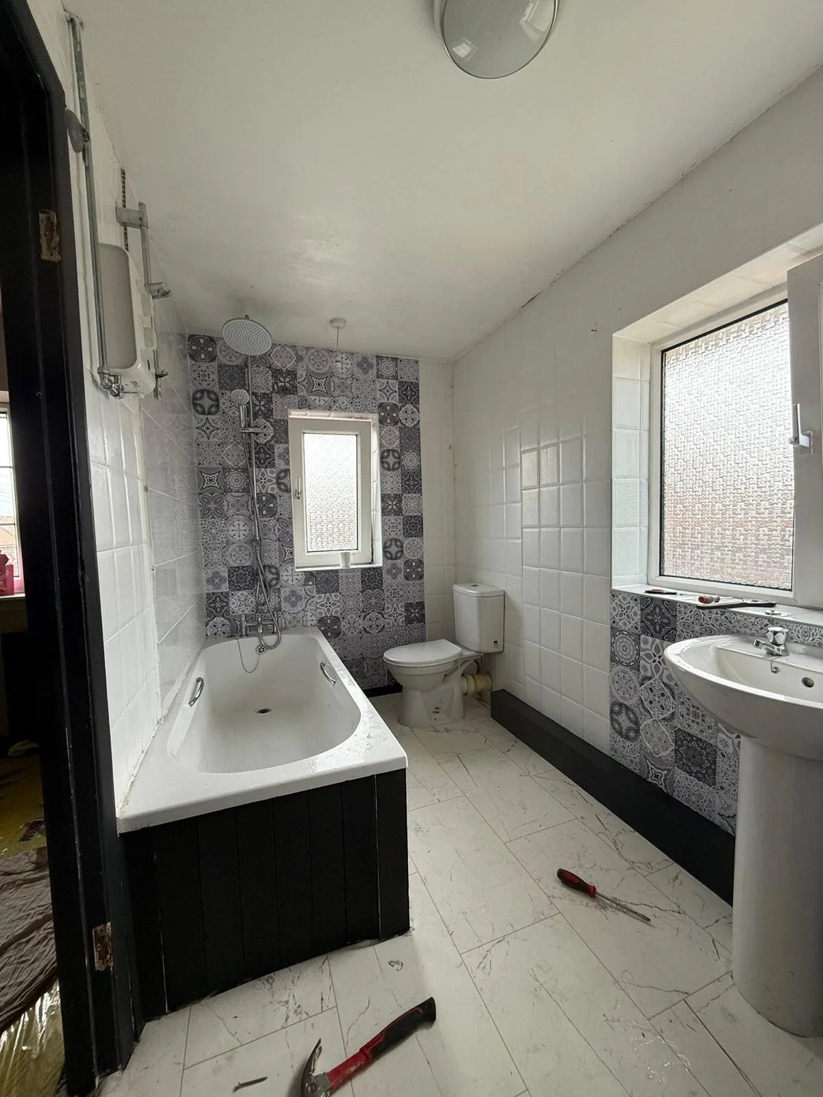 AGUK bathroom before renovation, project 2