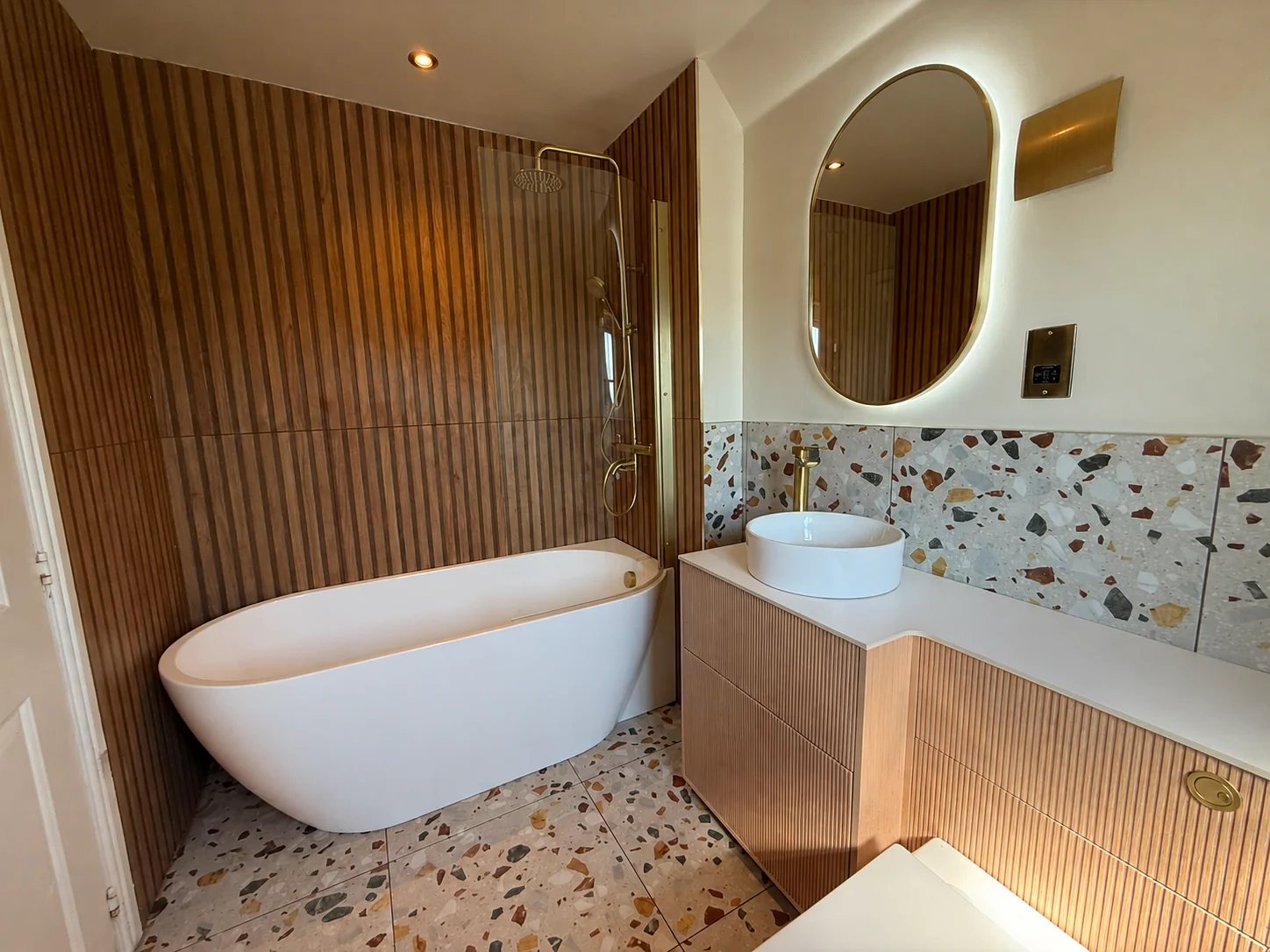 AGUK family bathroom renovation